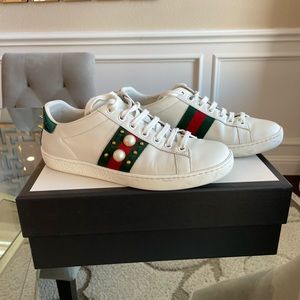 Gucci studded Ace sneakers size 7